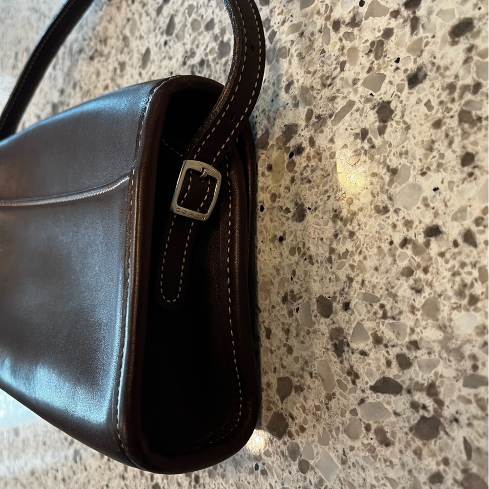 Vintage Coach Brown Leather Shoulder Bag - Picture 7 of 14